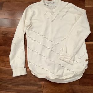 White medium Tentree sweater